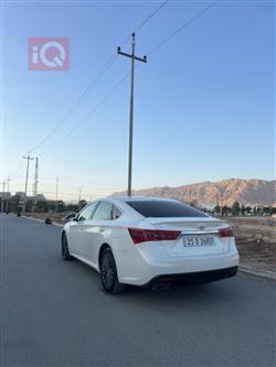 تويوتا أفالون